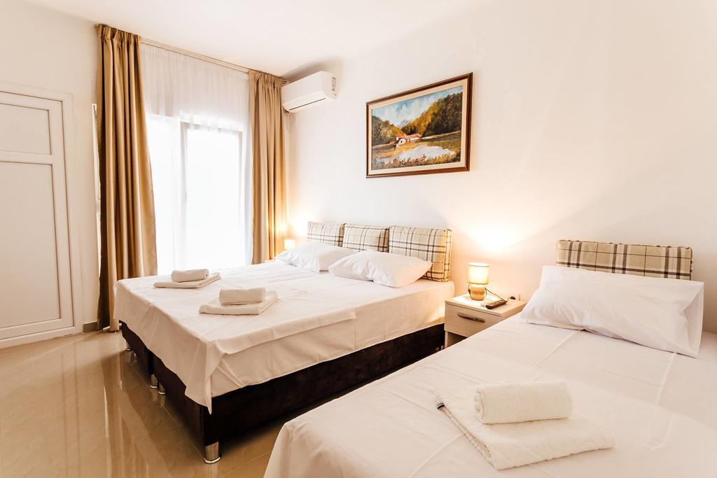 Apartments Belani Herceg Novi Buitenkant foto