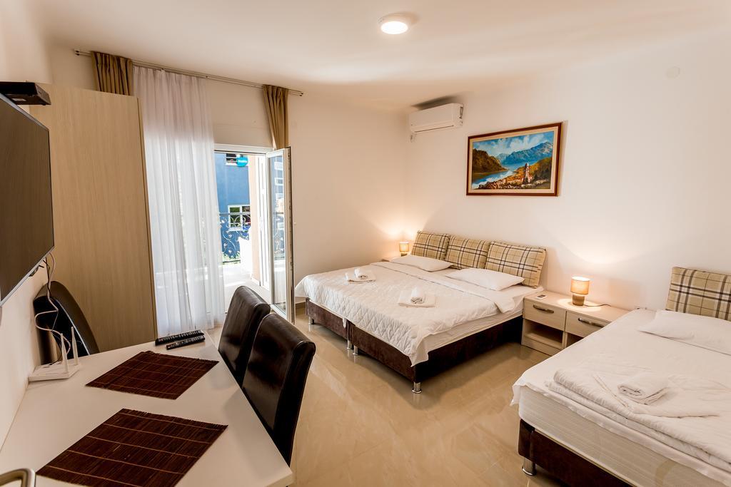 Apartments Belani Herceg Novi Buitenkant foto